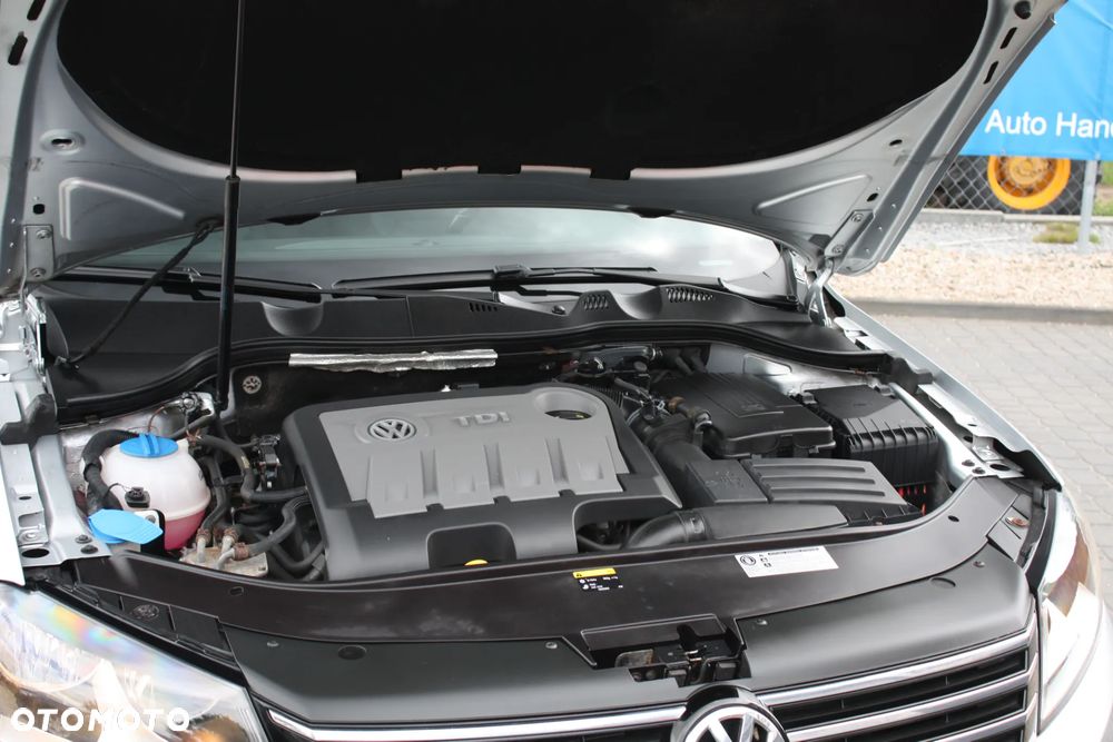 Volkswagen Passat Variant 2.0 Blue TDI SCR Comfortline - 33