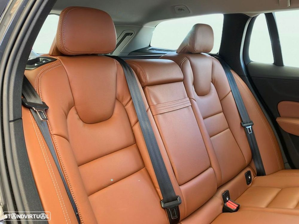 Volvo V60 - 15