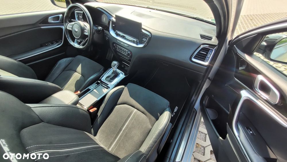 Kia ProCeed 1.6 CRDi GT Line DCT - 15