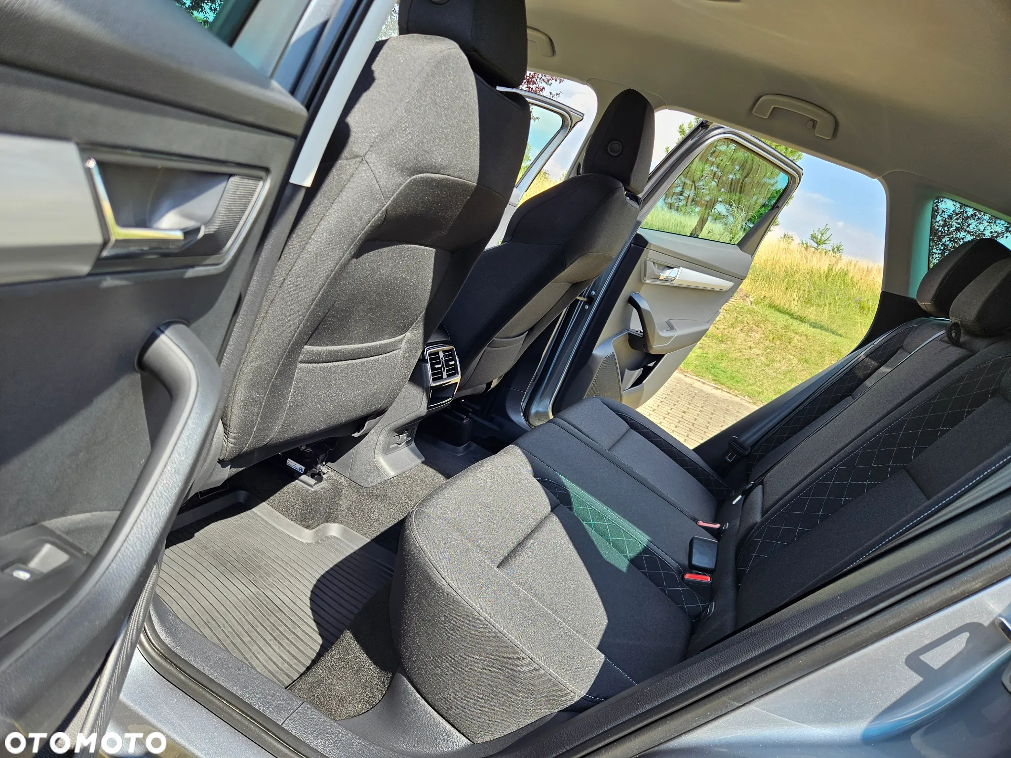 Skoda Karoq 1.5 TSI ACT GPF 4x2 Ambition - 21