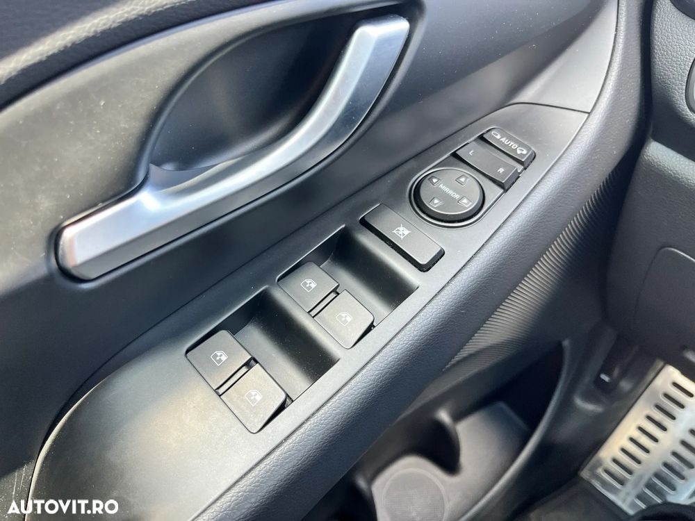 Hyundai i30 - 21