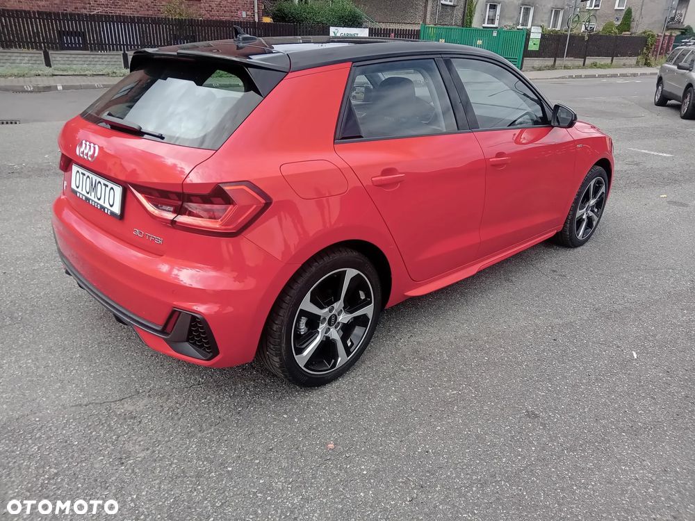 Audi A1 Sportback 30 TFSI S Line - 4