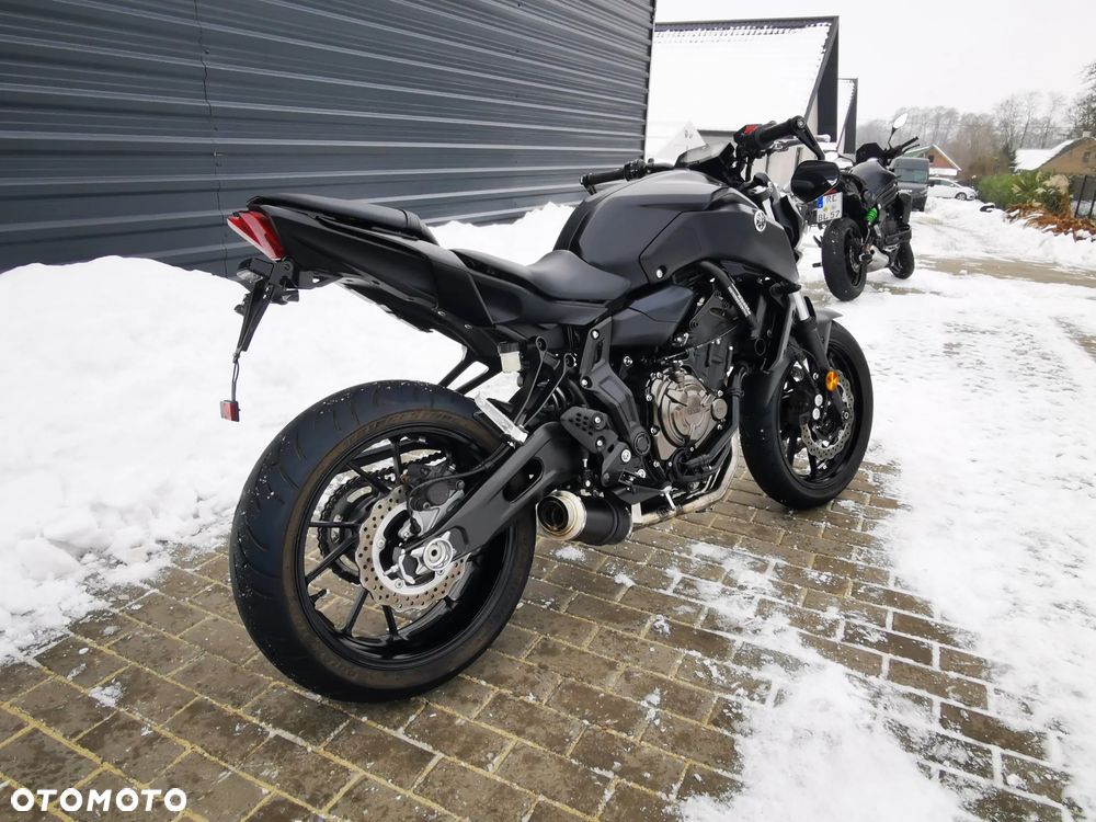 Yamaha MT - 6