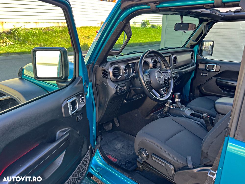 Jeep Wrangler 2.0 T-GDI Hardtop AWD Automatik Sport - 12