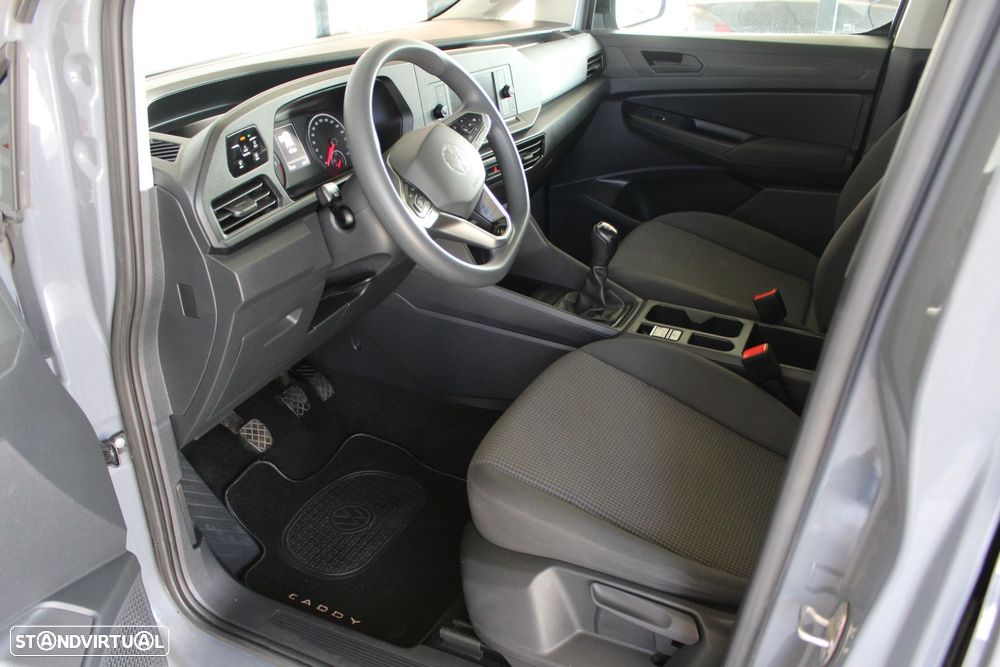VW Caddy - 18
