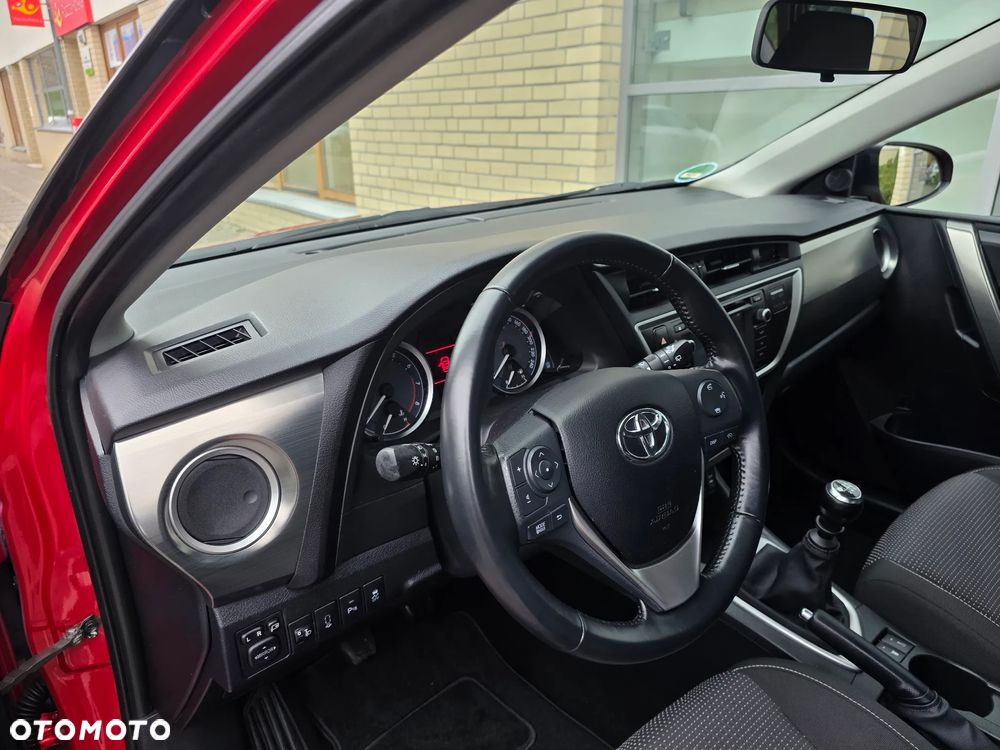 Toyota Auris 1.6 Valvematic START Edition - 17