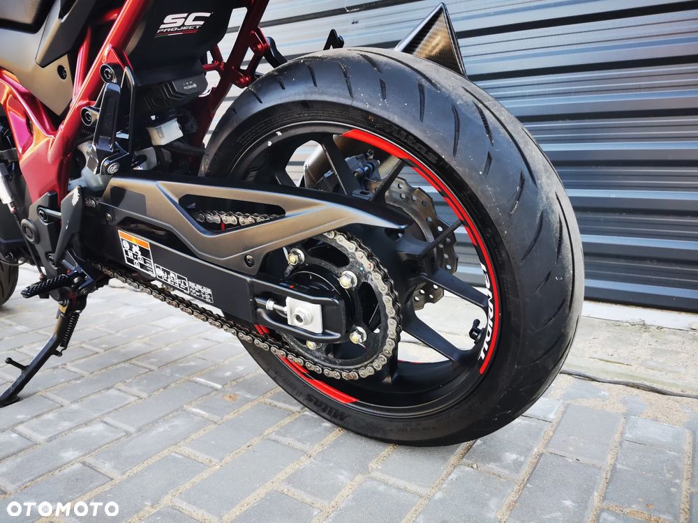 Honda Hornet - 7