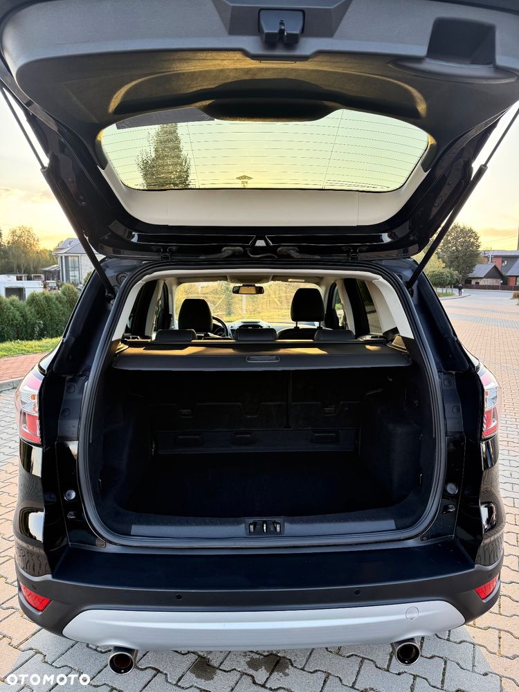 Ford Kuga - 8