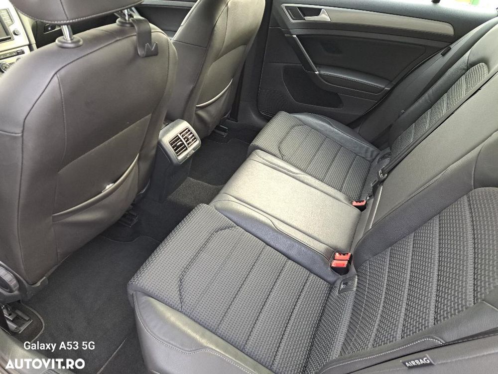 Volkswagen Golf Variant 1.6 TDI (BlueMotion Technology) DSG Trendline - 10