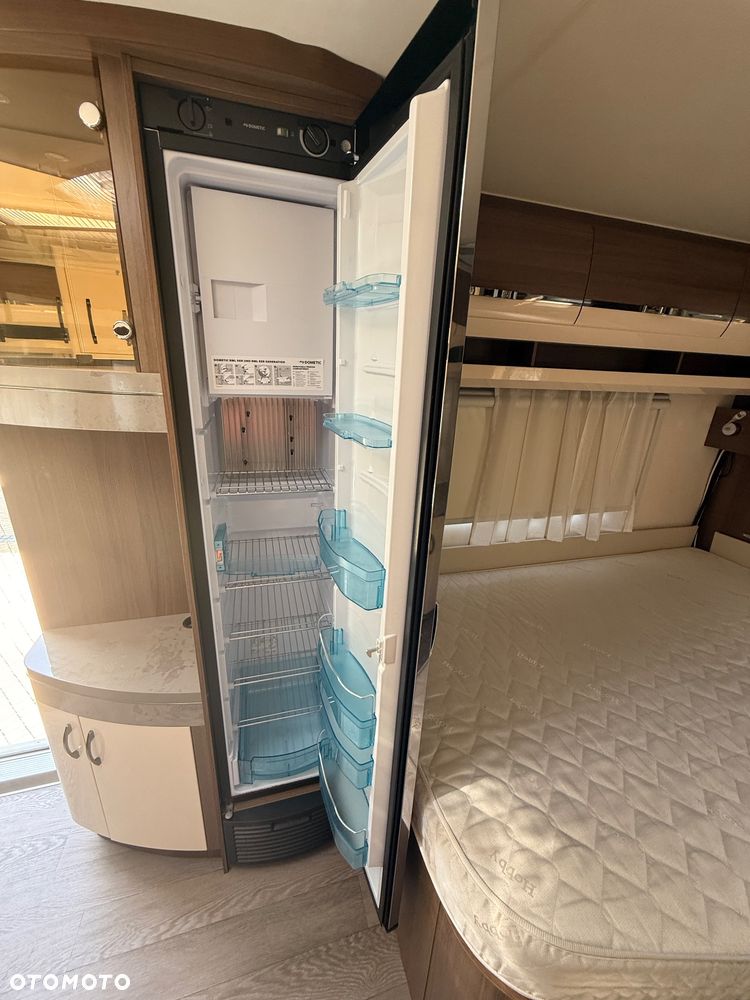 Hobby 560 WFU Prestige - 12