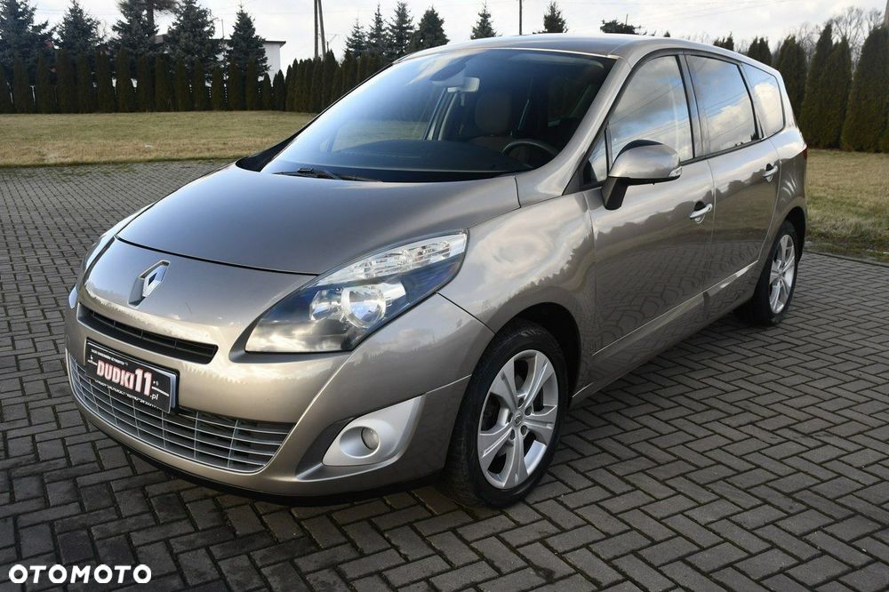 Renault Grand Scenic - 6
