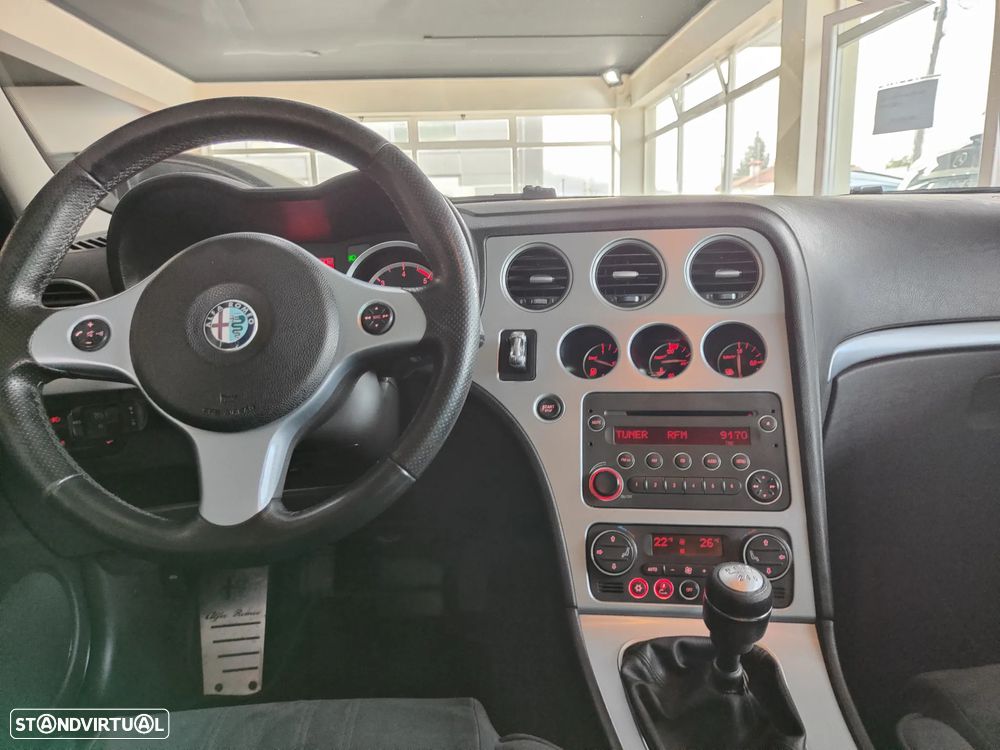 Alfa Romeo 159 Sportwagon 1.9 JTDm 16V Sportiva+ - 37