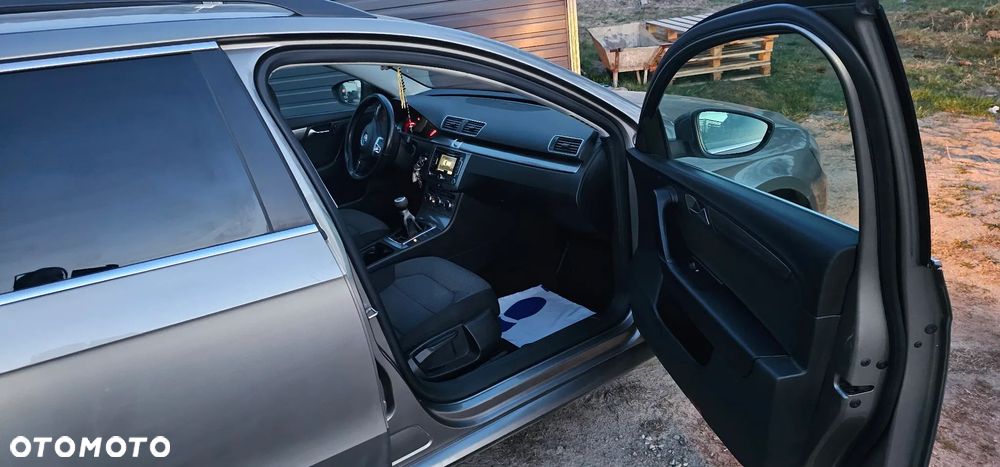 Volkswagen Passat Variant 1.6 TDI Comfortline - 6
