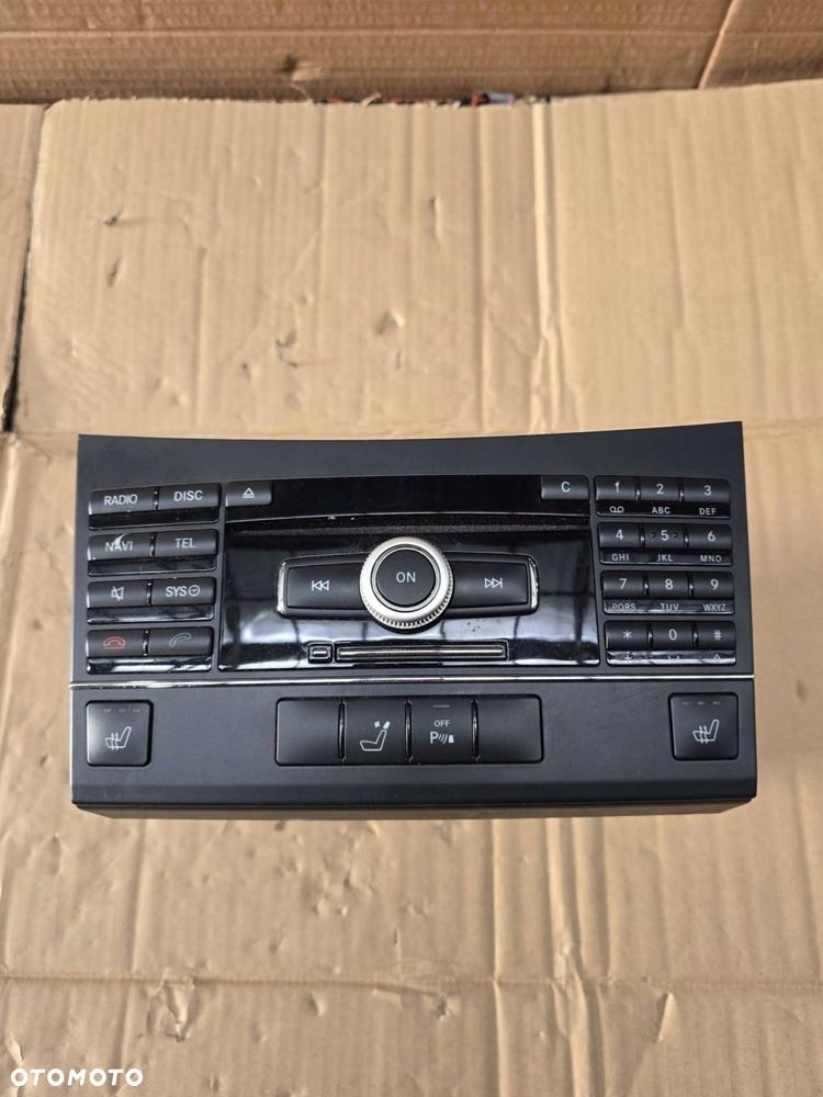 radio fabryczne mercedes w212 a2129008304 - 1