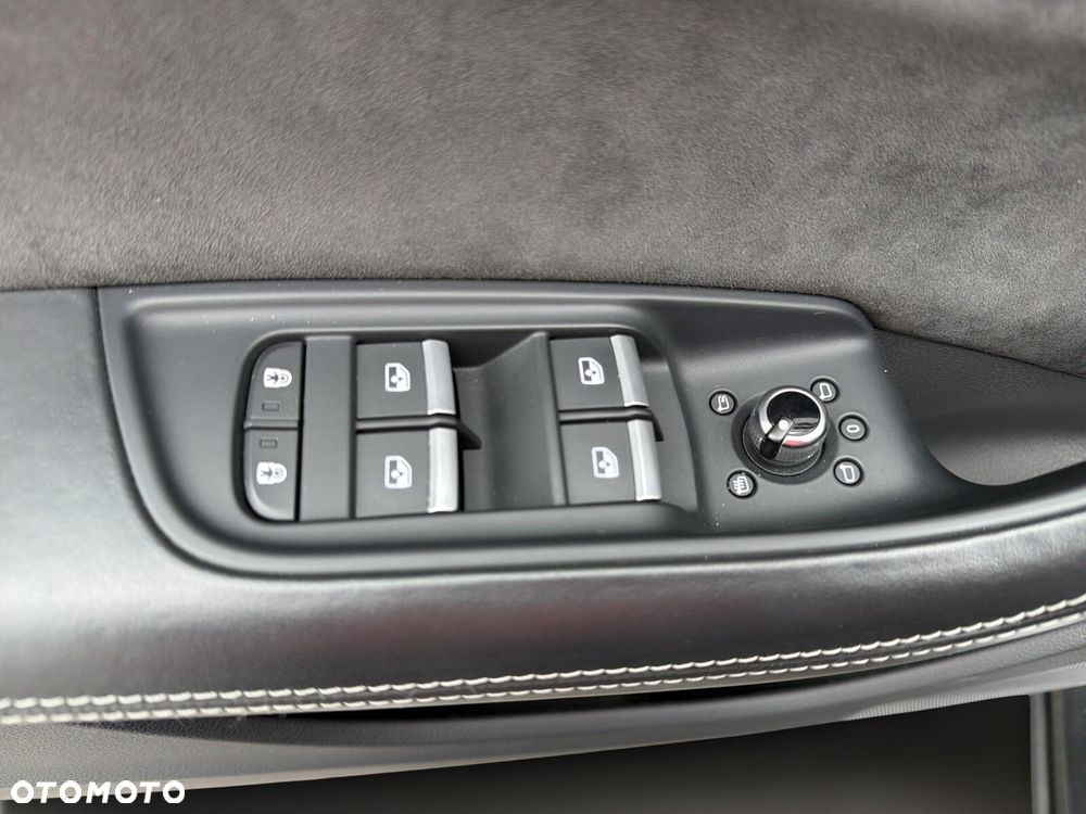 Audi Q7 - 24
