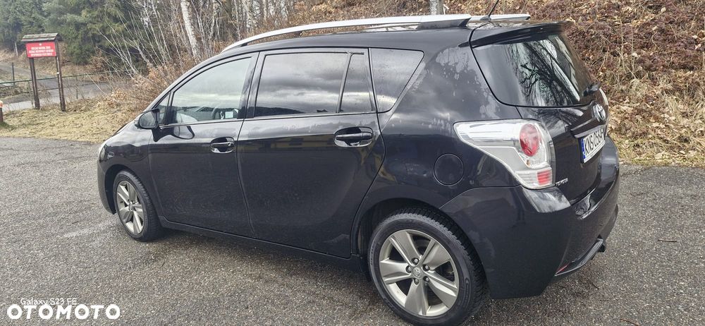 Toyota Verso - 4