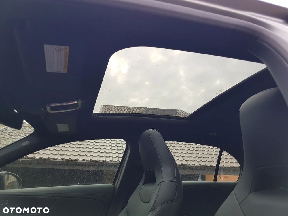 Mercedes-Benz Klasa A 250 4Matic 8G-DCT Special Edition - 10