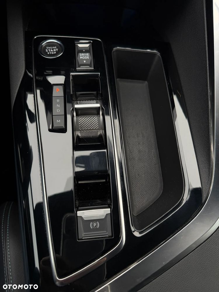 Peugeot 3008 1.5 BlueHDi Allure S&S EAT8 - 5