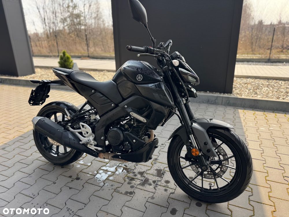 Yamaha MT - 4