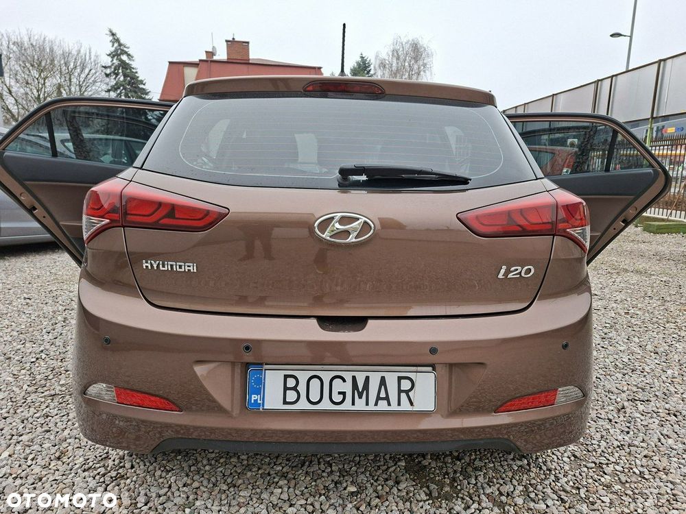 Hyundai i20 1.4 Classic + - 10