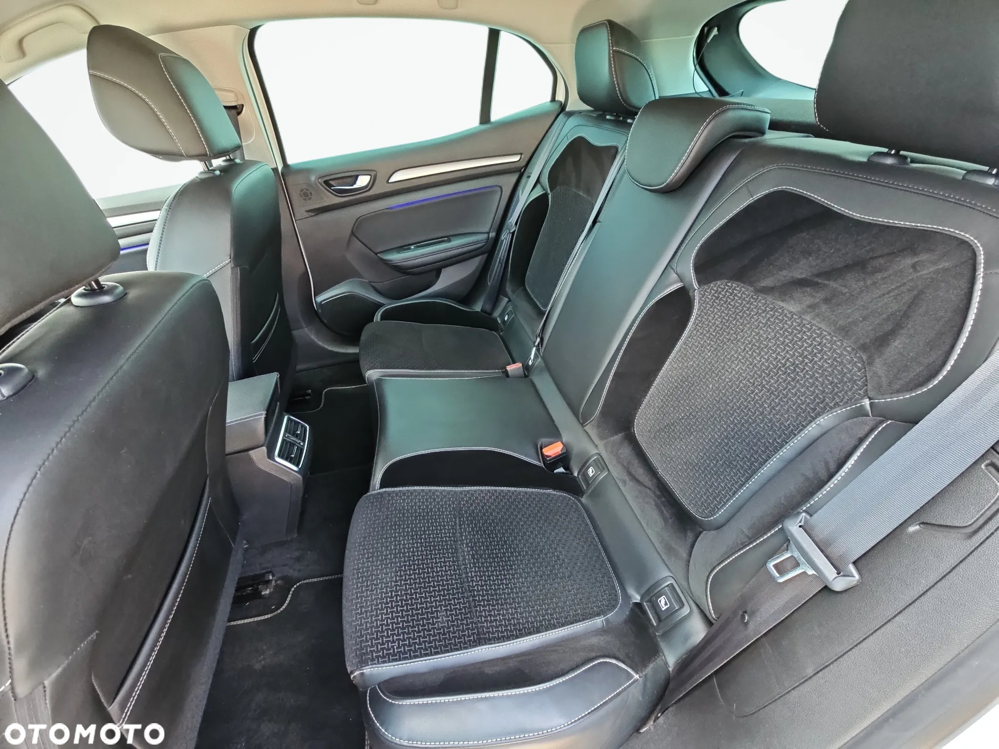 Renault Megane 1.2 Energy TCe Intens EDC - 13