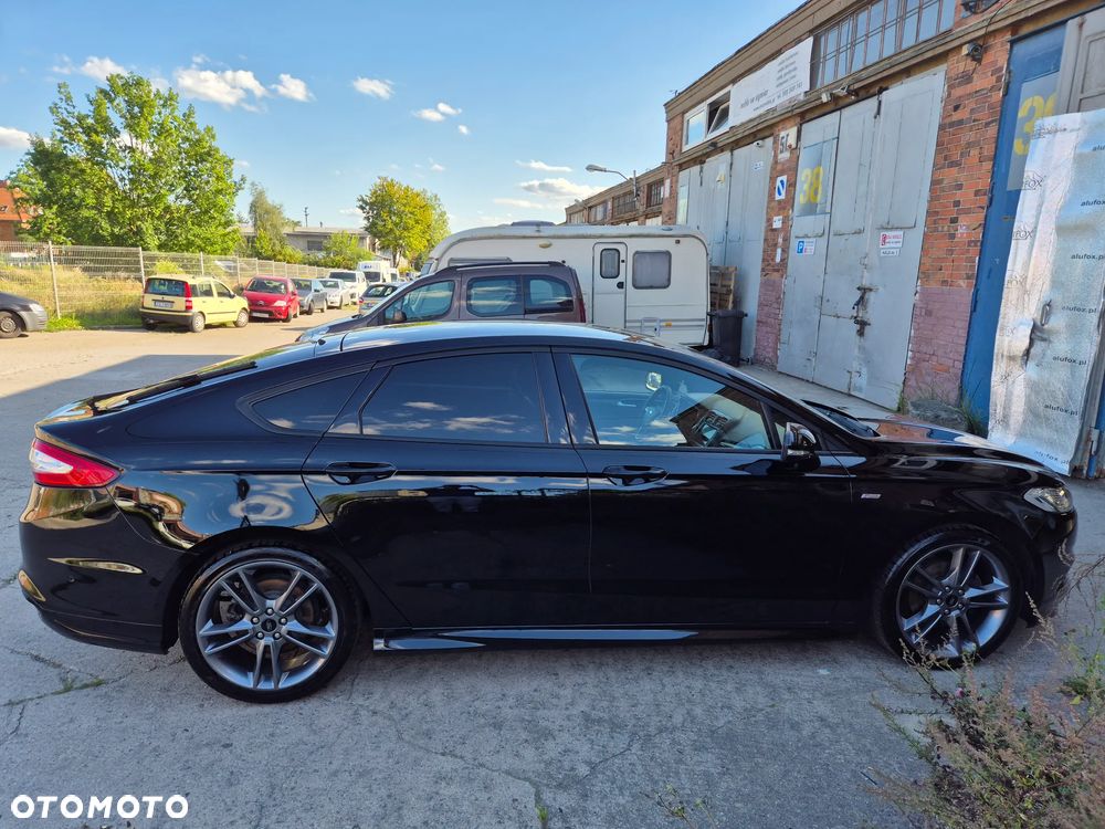 Ford Mondeo 1.5 EcoBoost ST-Line X - 12