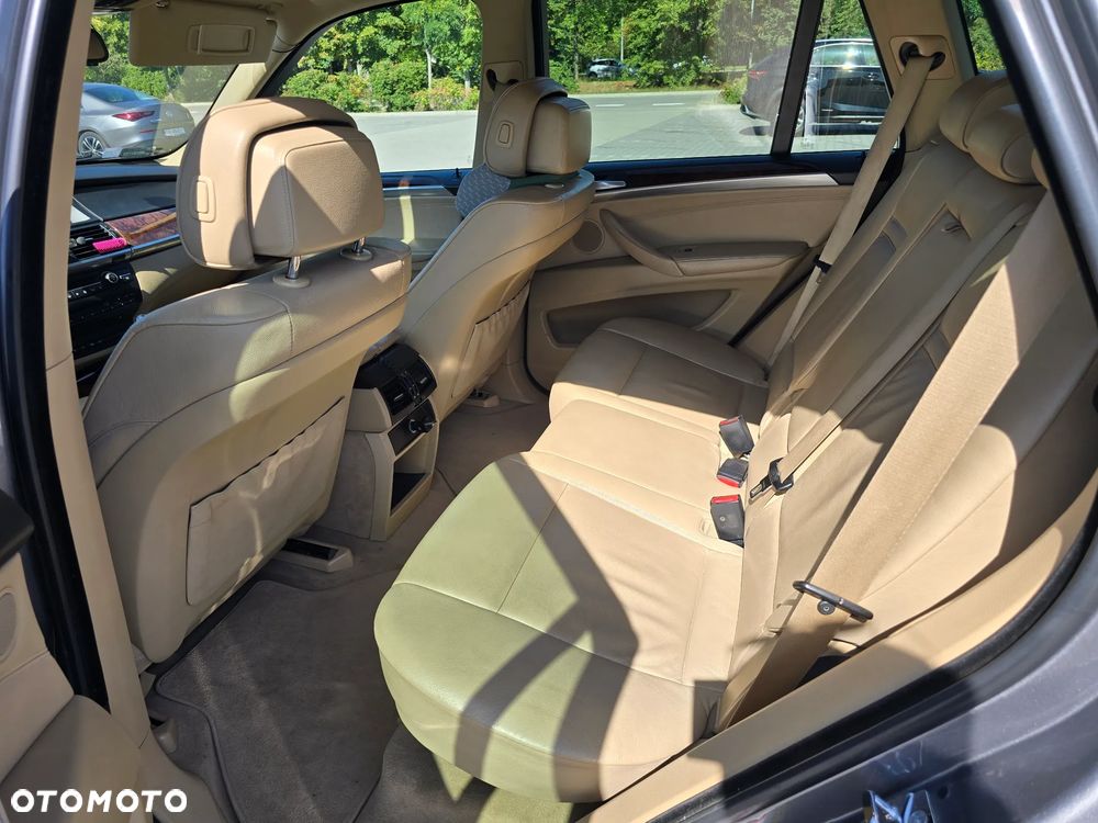 BMW X5 - 12