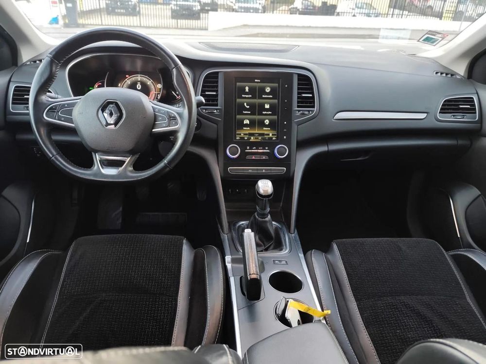 Renault Mégane Sport Tourer 1.5 dCi Intens - 23