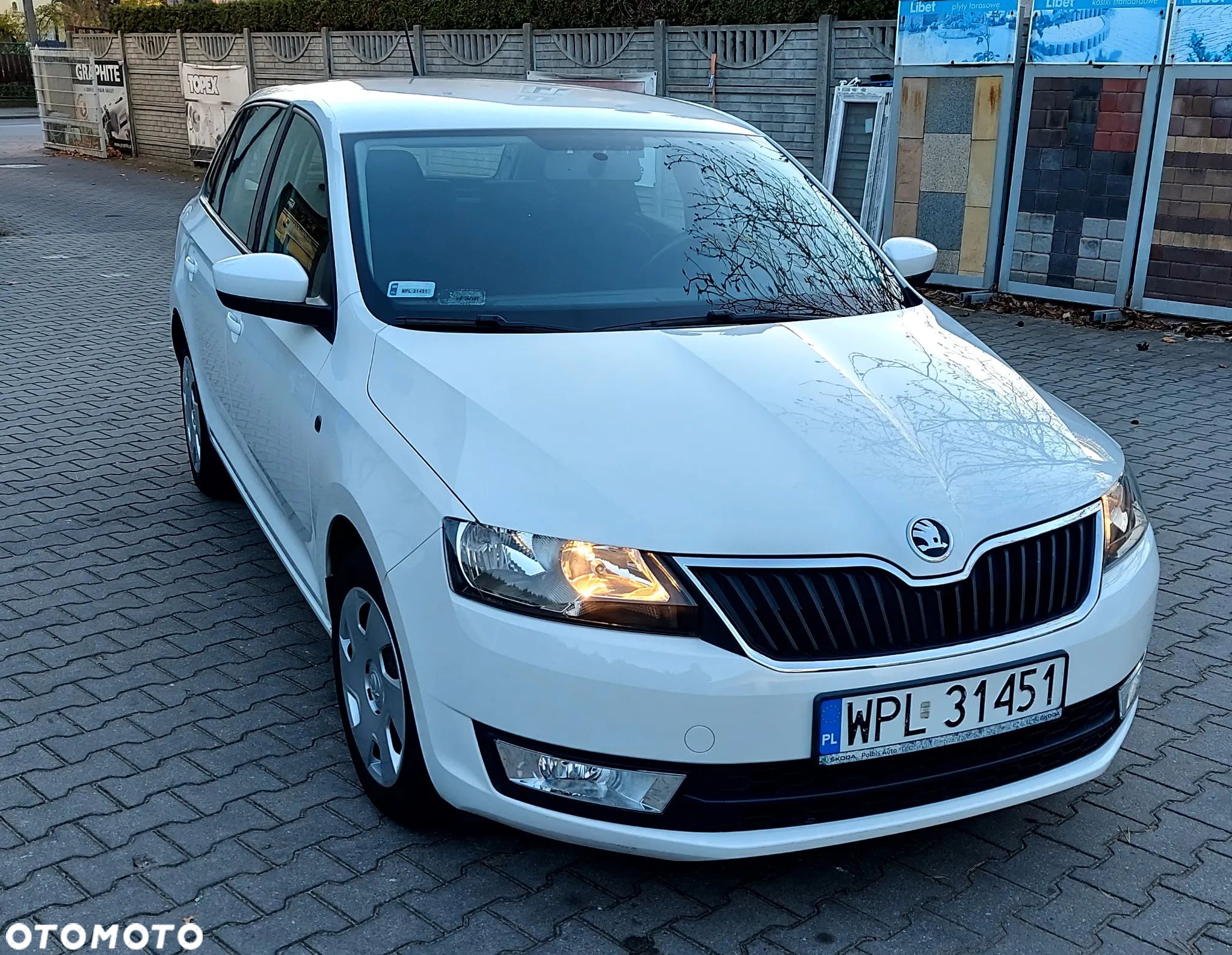 Skoda RAPID 1.2 TSI Ambition - 1