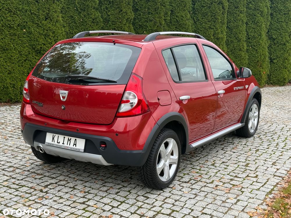 Dacia Sandero Stepway 1.6 - 28
