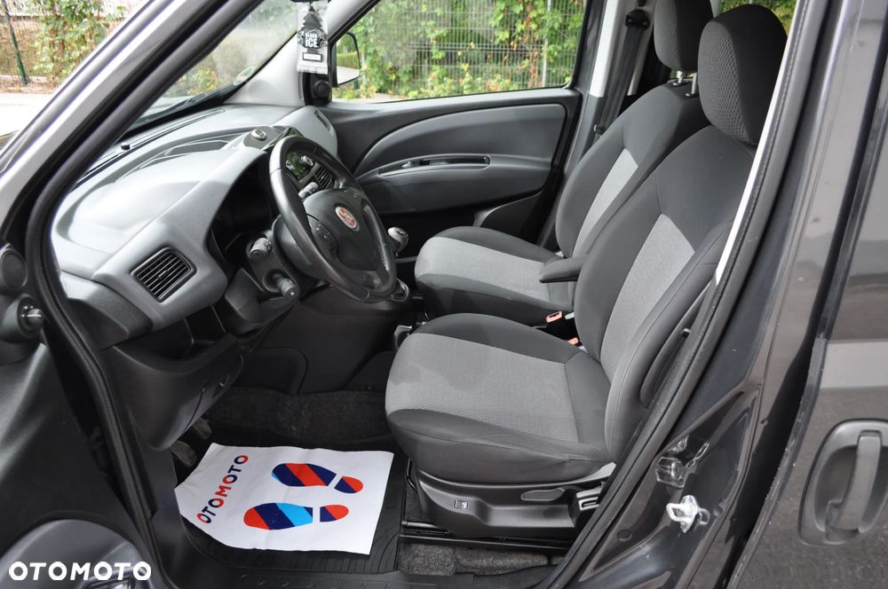 Fiat Doblo 1.4 T-Jet 16V Emotion - 12