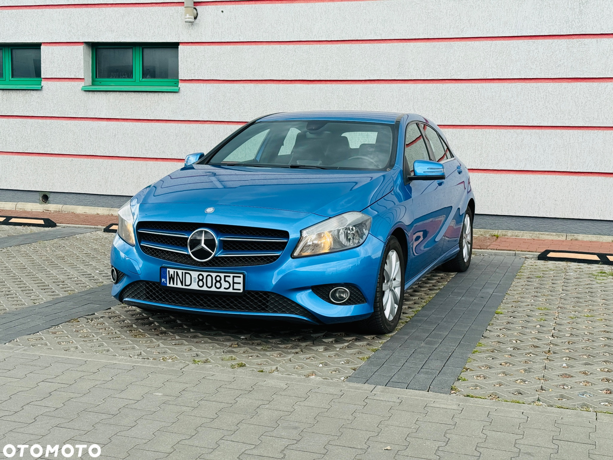 Mercedes-Benz Klasa A 180 (BlueEFFICIENCY) AMG Sport - 2