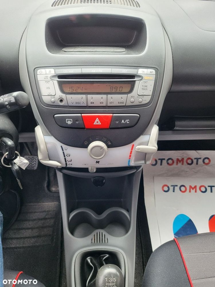 Toyota Aygo - 25