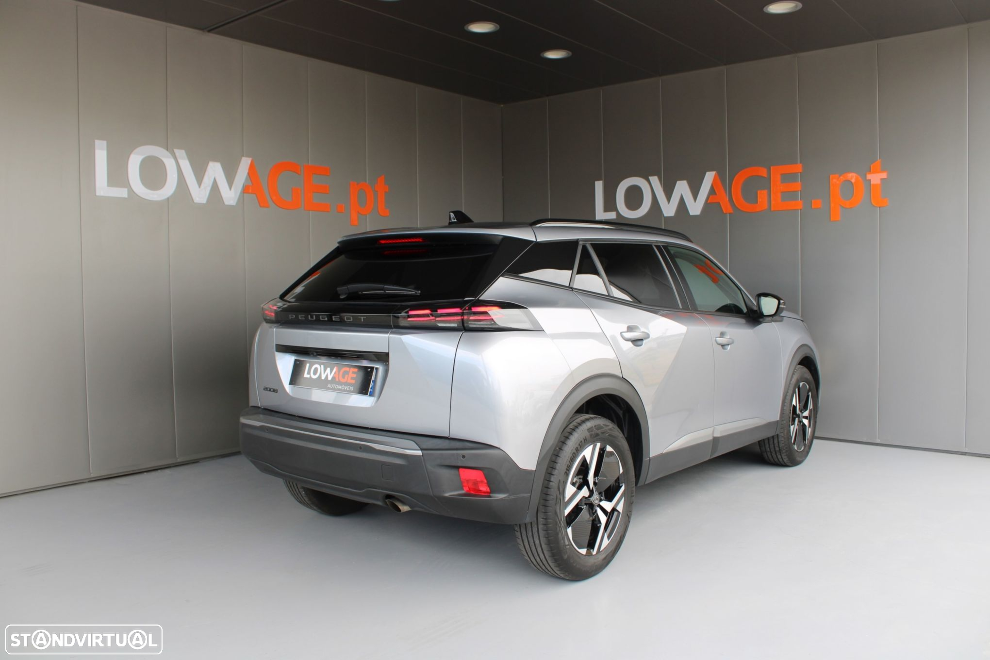 Peugeot 2008 1.2 PureTech Allure Pack - 3