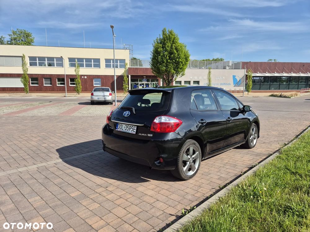 Toyota Auris - 2