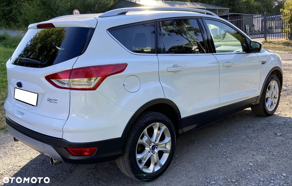 Ford Kuga 2.0 TDCi 4x4 Titanium - 5