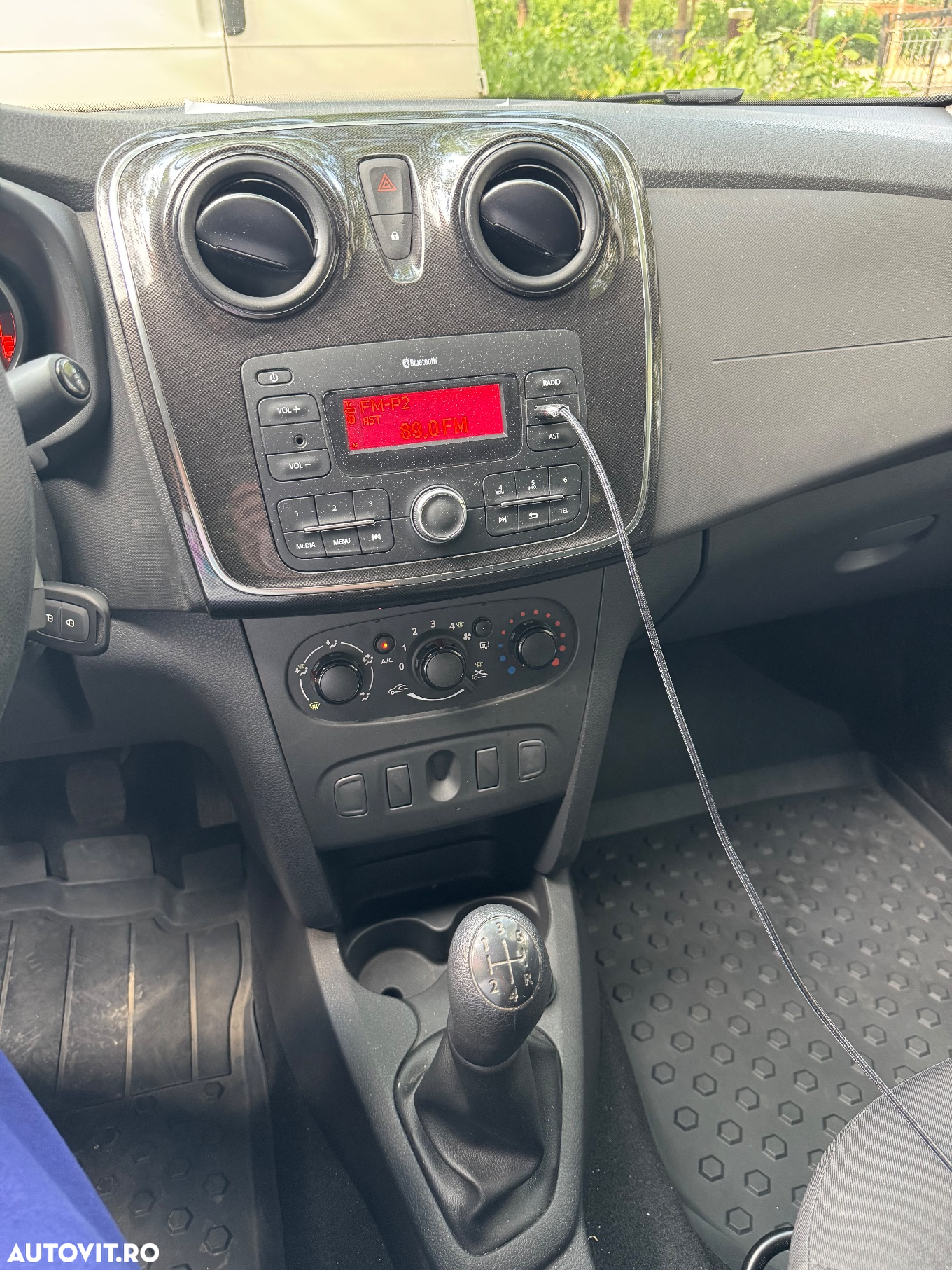 Dacia Logan - 8