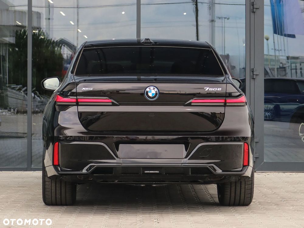 BMW Seria 7 750e PHEV xDrive M Sport sport - 6