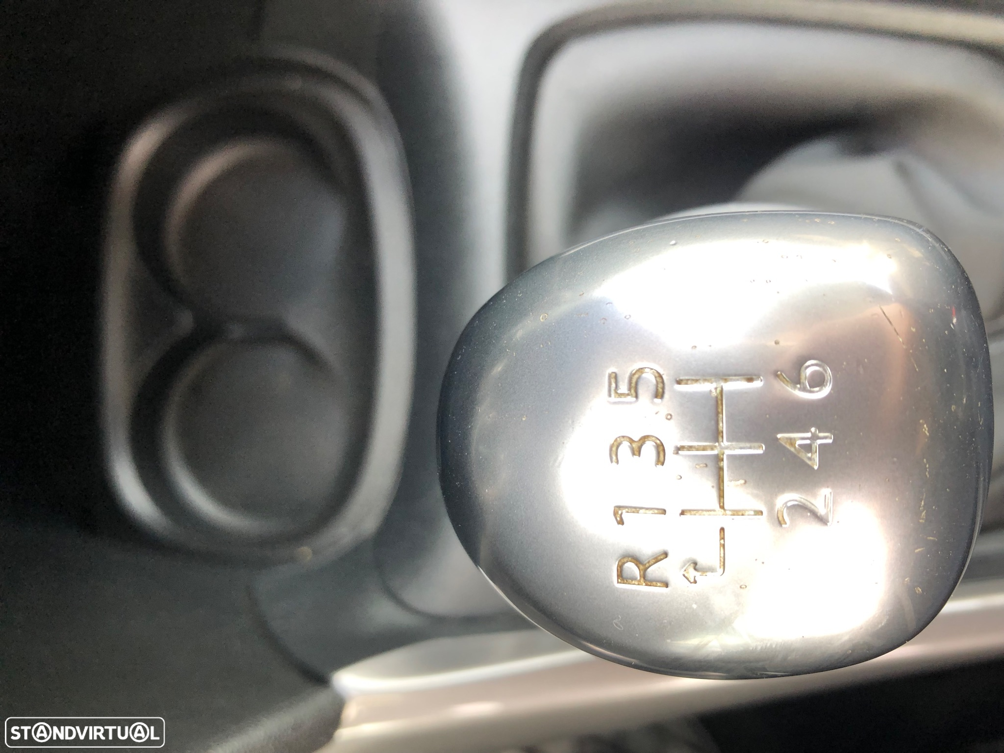 Peugeot 2008 1.5 BlueHDi Style - 10