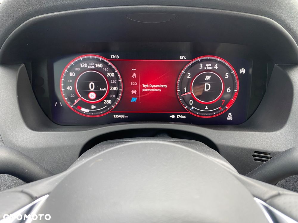 Jaguar XE P300 AWD R-Dynamic HSE - 33