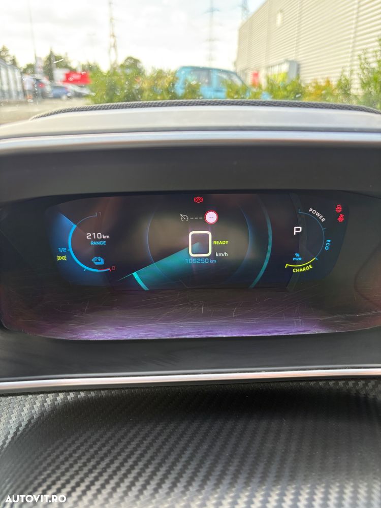 Peugeot 208 e-208 Allure - 7