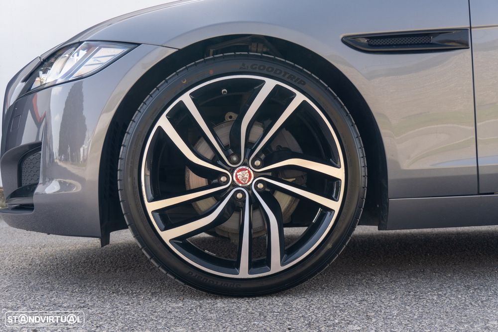 Jaguar XF 20d AWD Aut. Prestige - 6