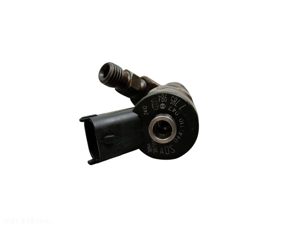 WTRYSKIWACZ BMW E39 LIFT (2000-2003) 3.0 D 193KM 7785984 - 4