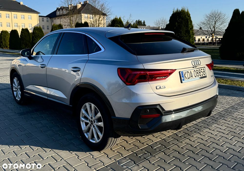 Audi Q3 35 TFSI S tronic - 5