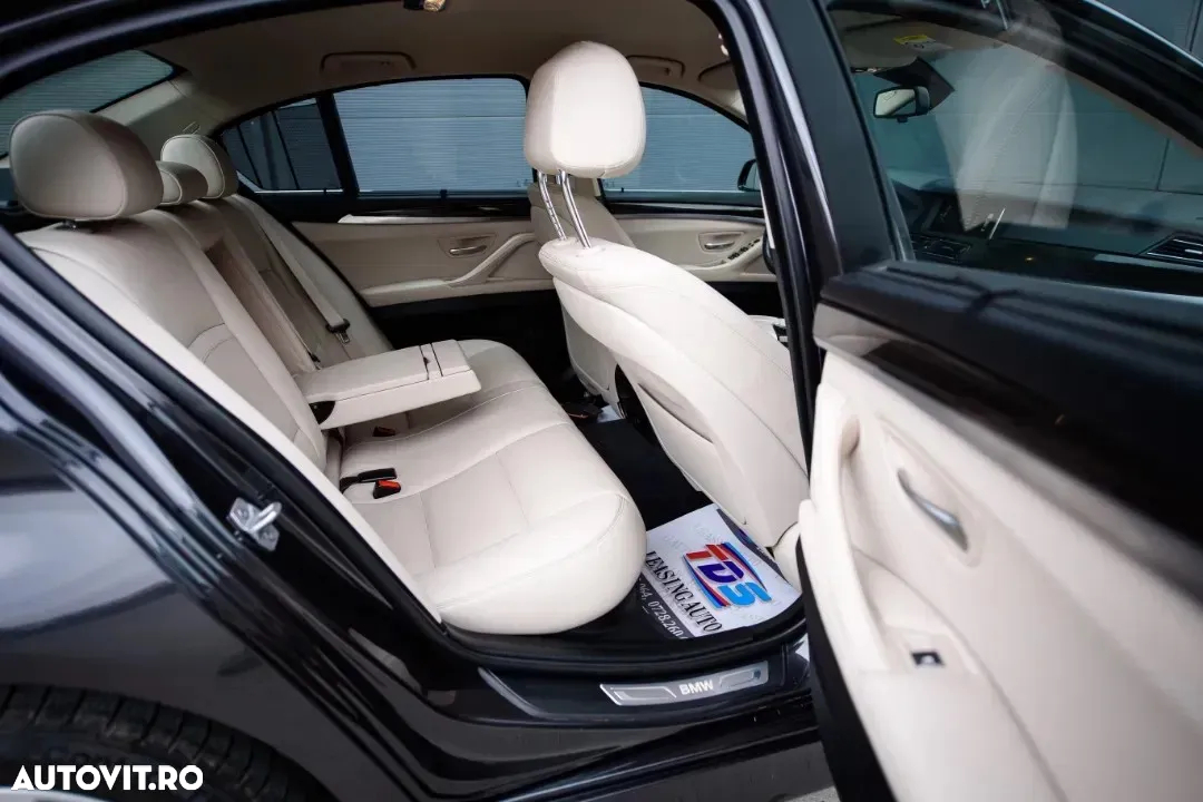 BMW Seria 5 520d xDrive AT - 26