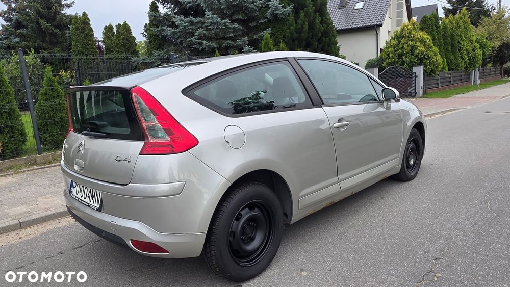 Citroen C4 2009 photo 3