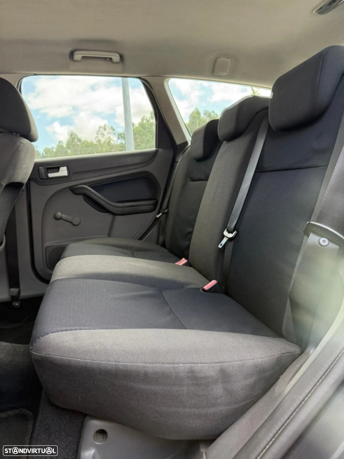 Ford Focus SW 1.6 TDCi Sport - 11