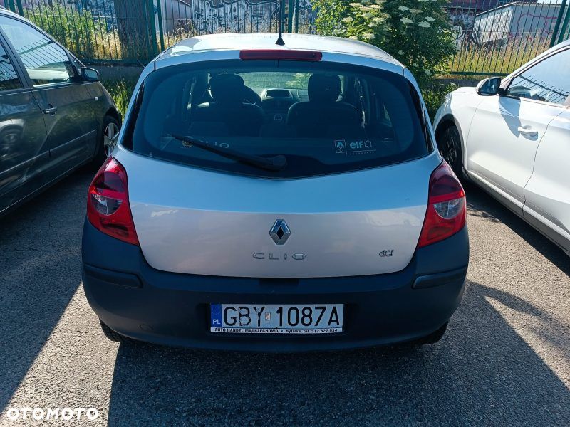 Renault Clio 1.5 dCi Authentique - 3