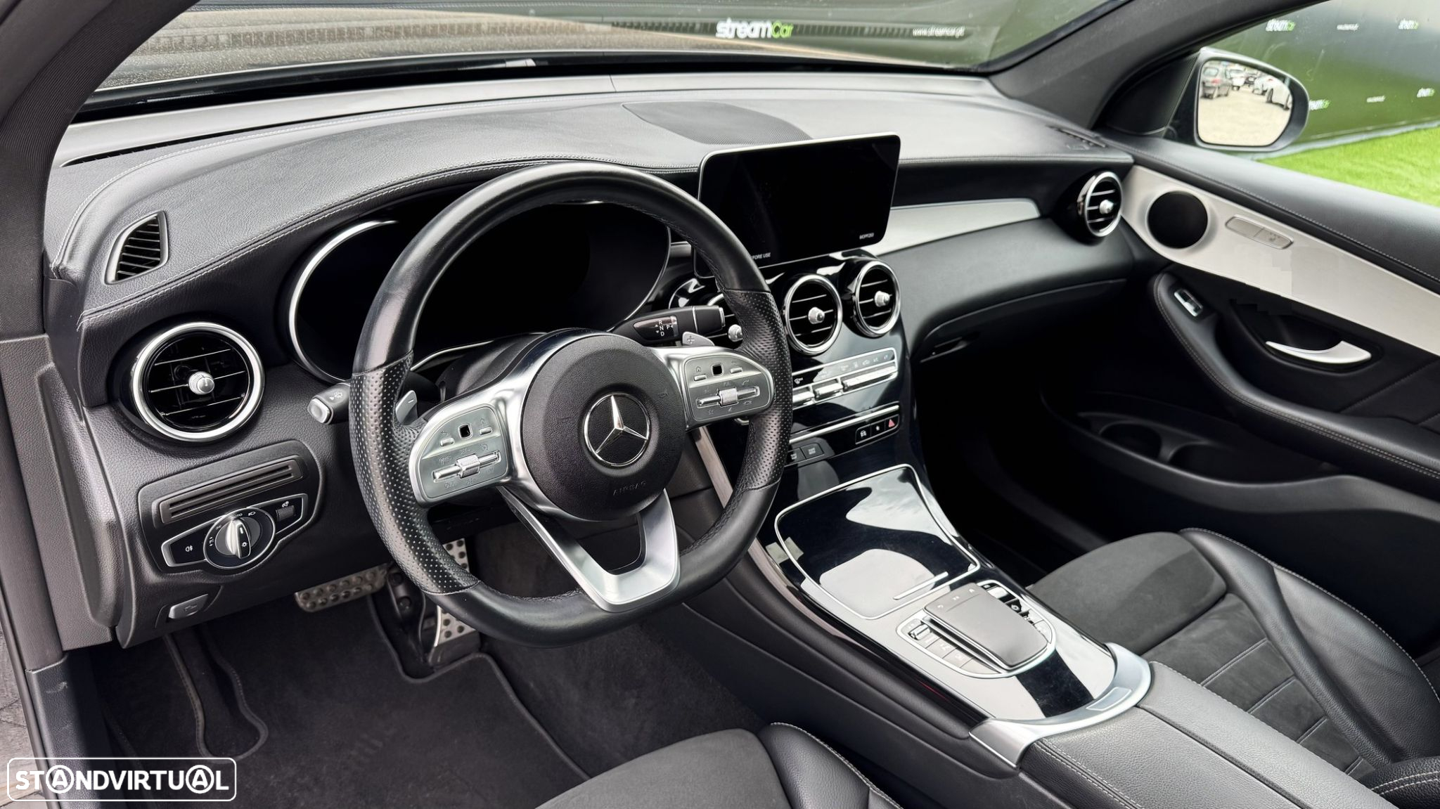 Mercedes-Benz GLC 300 de Coupe 4Matic 9G-TRONIC AMG Line Plus - 10