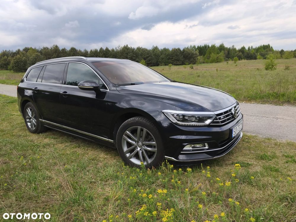 Volkswagen Passat - 1